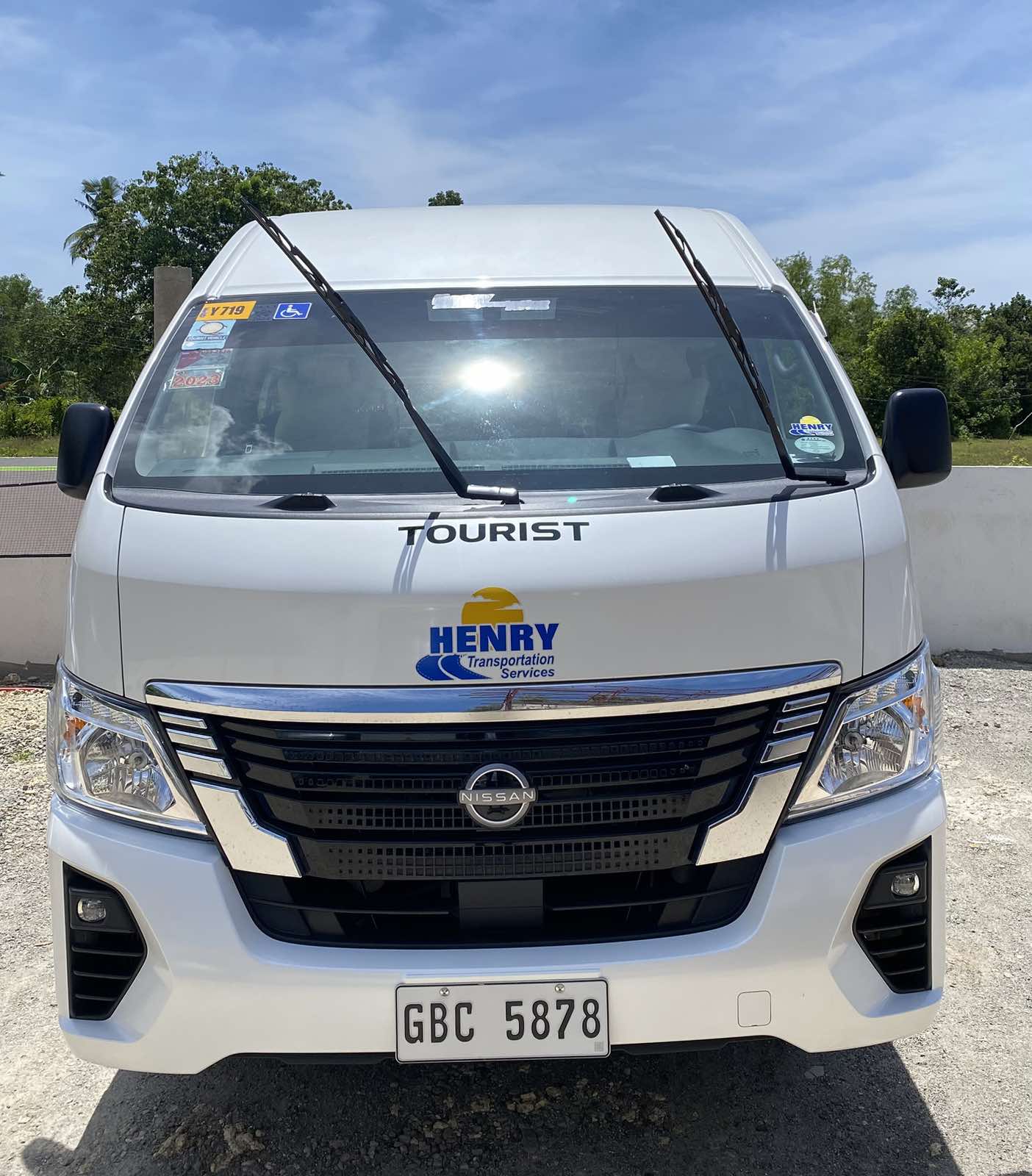 Van (12 Seater)